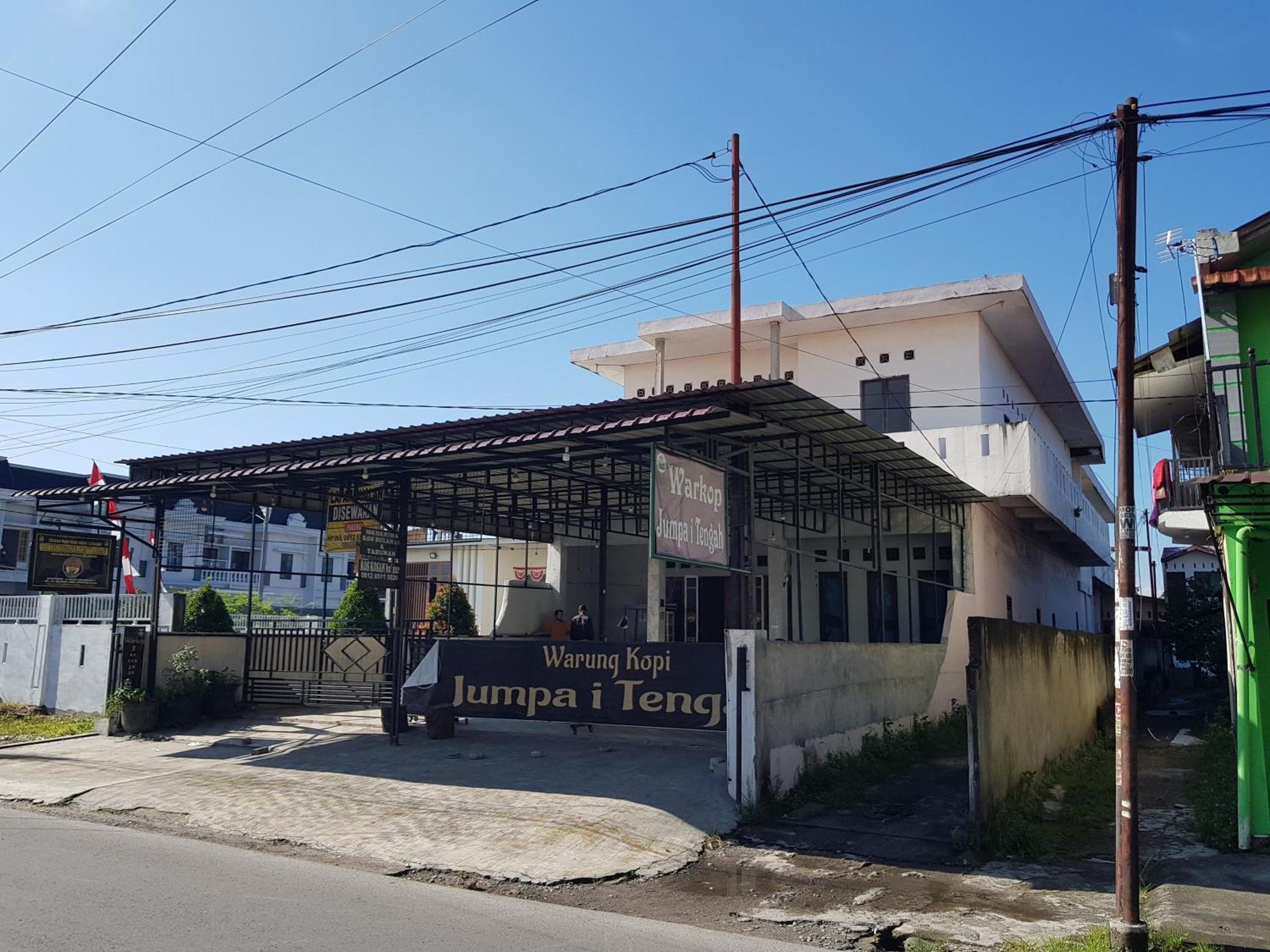 Oyo 93162 Cempaka Syariah Hotel Medan Kültér fotó